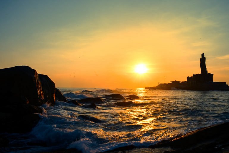 Sunrise and Sunset Viewpoint Kanyakumari